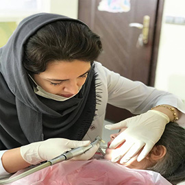 دکتر سارارجایی متخصص دندانپزشکی کودکان در مشهد