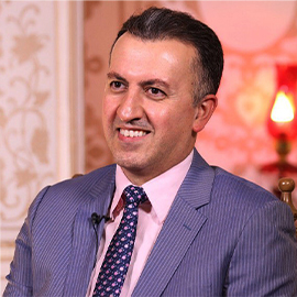 دکتر مهرداد کاظمیان متخصص ایمپلنت در اصفهان