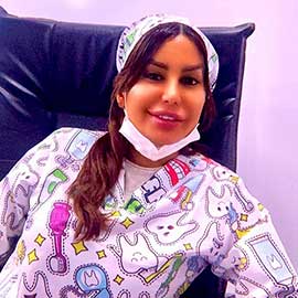 دکتر افسانه استکی دندانپزشک زیبایی در اصفهان
