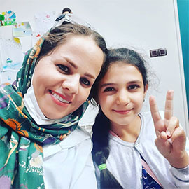 دکتر معصومه امینی زاده متخصص دندانپزشکی کودکان در کرمان