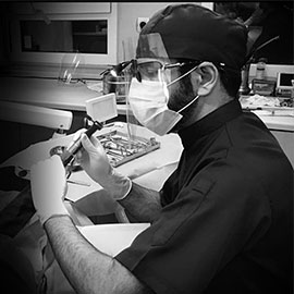 دکتر مجتبی فرقانی دندانپزشک زیبایی در مشهد