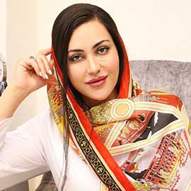 دکتر نادیا متقی پزشک پوست و مو در شیراز