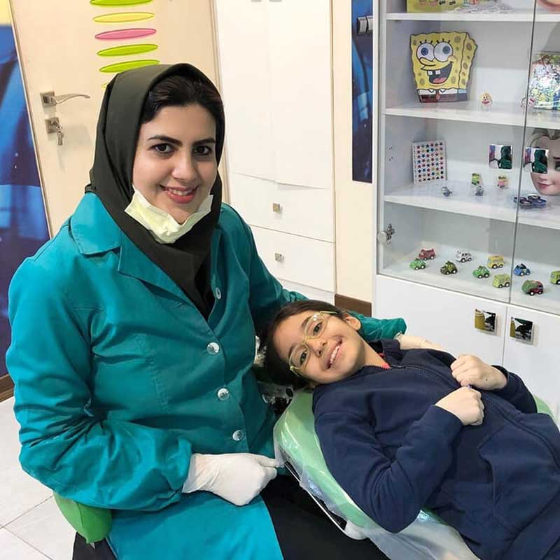فیشورسیلانت در اصفهان توسط دکتر نجمه احمدی